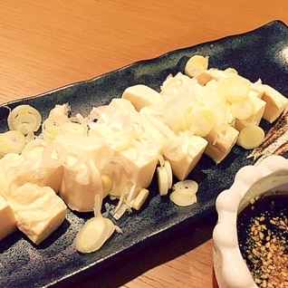 ポン酢+オリーブオイルの簡単ヘルシー豆腐サラダ